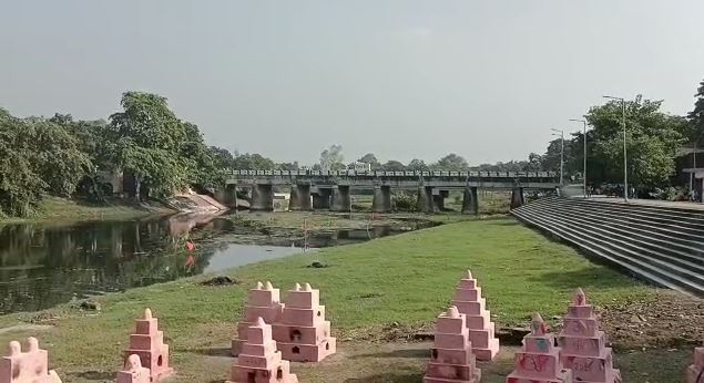 prabhu shree ram ne yaha kiya tha snan kartik purnima per dubki lagate hai hazaro shradalu 