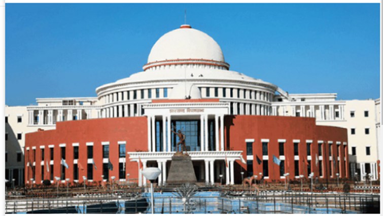vidhansabha ka vishesh satra aaj 