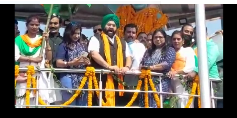 sakchi se birsanagar tak niklee kale ki railee