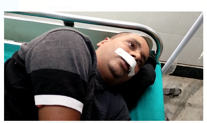 asamajik tatauo ne police per kiya hamala 