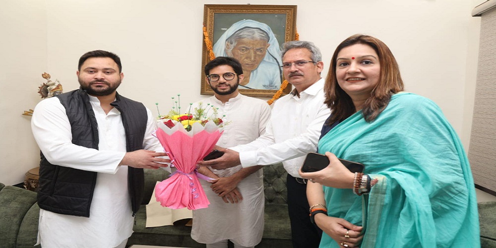 nitish and tejashwi meeting with adity thakrey