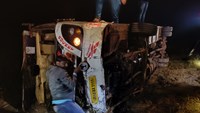 bus fell into a pit in chaibasa.
