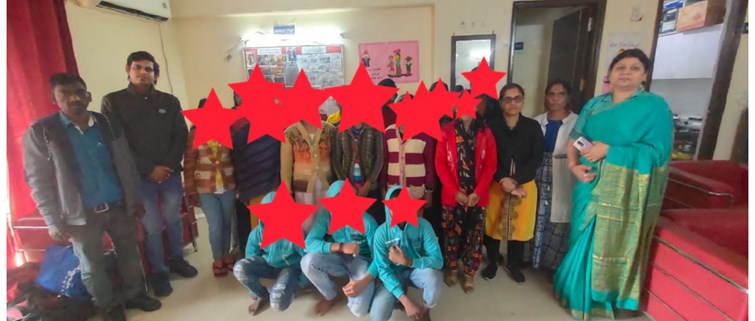 cm ka prayas la raha rang 