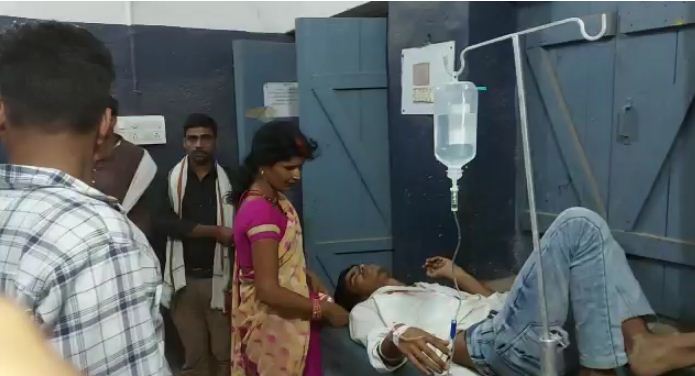 mela ghum rhe shkhs par janlewa hamla 