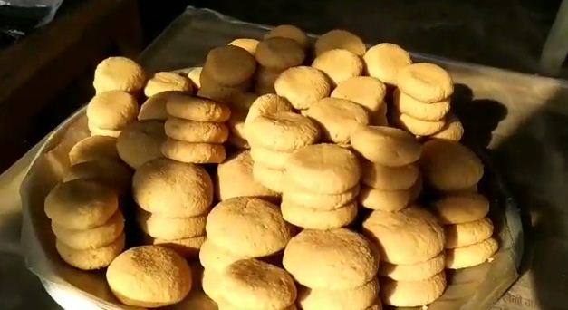 karuamod ka mashhoor peda nahin khaya to kya khaya 