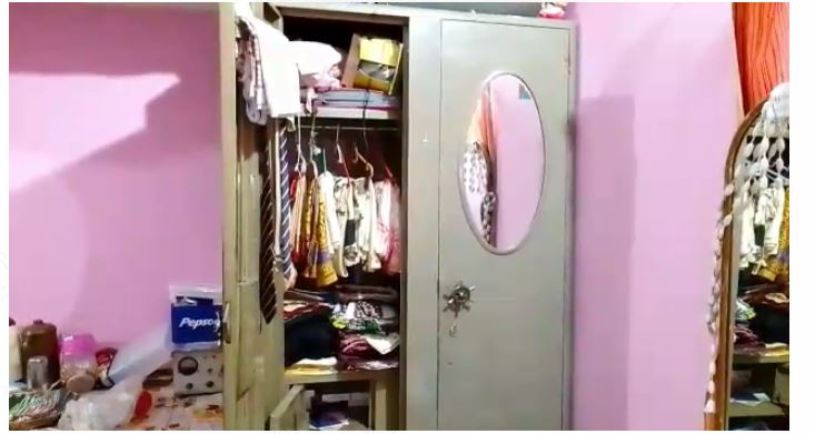 band ghar ko choro ne banaya nishana  