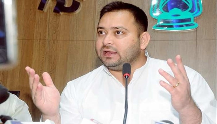 patna wapas lautey tejashwi 