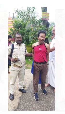 aaropi charhe police ke hathe 