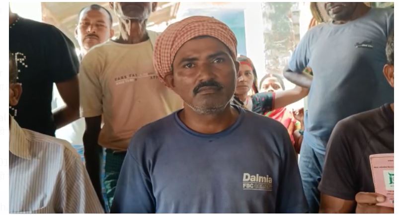 pds deelar ki badi laaperwahi 