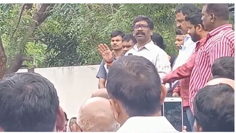 mukhyamantri ke prati aabhaar 