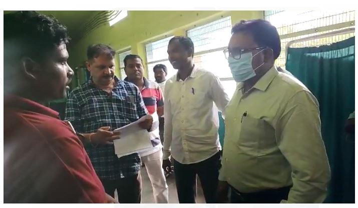 anusuchit janjatiye aawasiye school mai haadasa 