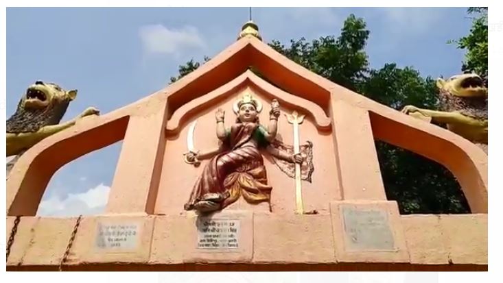 ek aiesaa jagah jahaan maa ko sindoor hai warjeet 