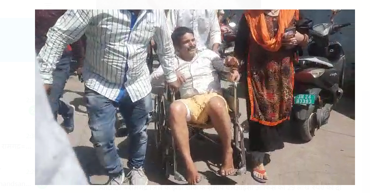 dindahare lic office se 29 lakh rupye ki loot 