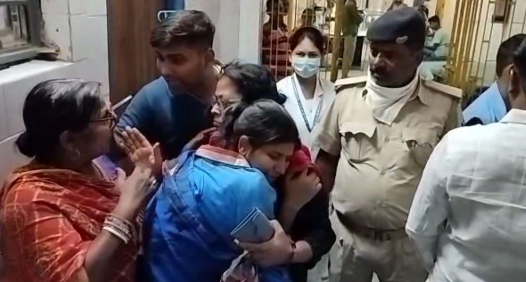 ASI killed, 5 jawans injured in fierce Hiva-Scorpio collision