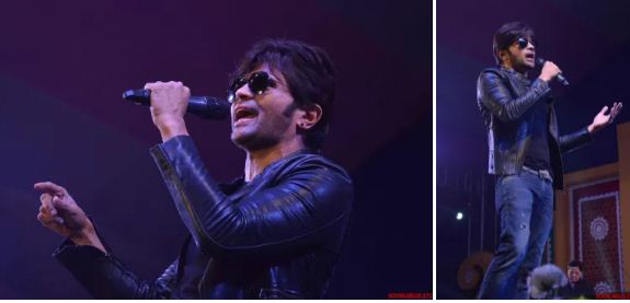 reshmiya ka gana sun bheed bekabu 