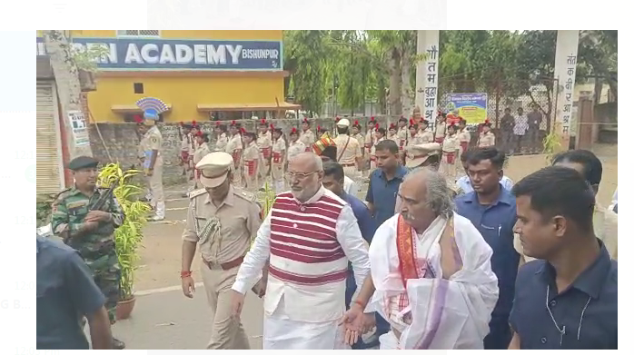 gumla pahuchne per rajyapal ka bhavya swagat 