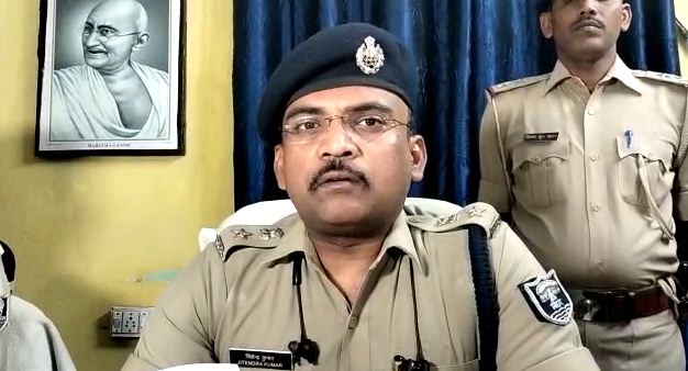 katihar lootkand ka bhandafod 