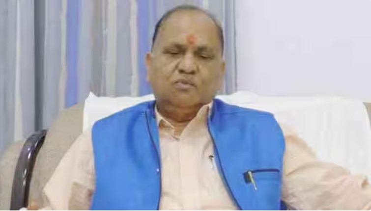 bjp ke bade neta ko aaya darti video call
