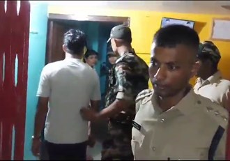 Lakhisarai police got big success, arrested criminal with arms and bombs