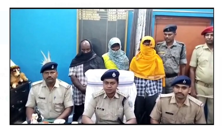 battri chori karnewaale giroh ka bhandafore 
