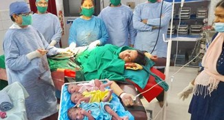 In Nawada, the woman gave birth to three children together, the doctor is happy along with the family.