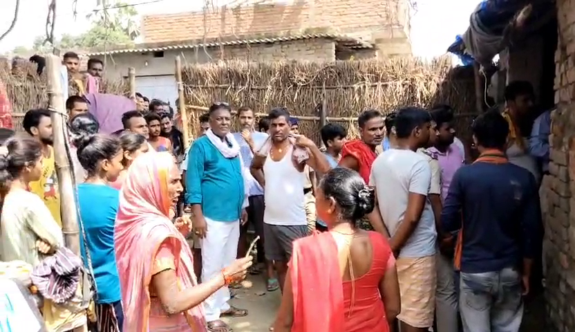 BREAKING Husband killed wife and their two children in Vaishali