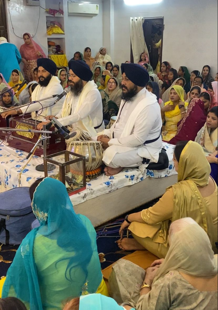 554th Prakash Parv of Guru Nanak Dev Ji was celebrated with pomp in Patna, Jathedars from Amritsar-Ludhiana took part.