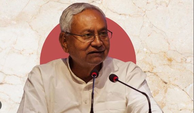 har khet tak sinchai ka pani nishchay yojnaki cm nitish ne ki samiksha baithak , adhikariyon ko diya nirdesh 
