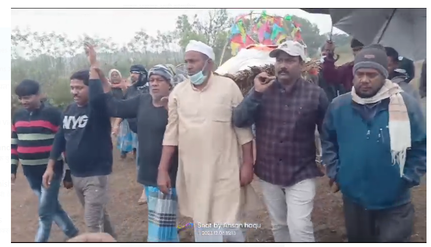 giridih mai dikhi insaniyat ki misaal 