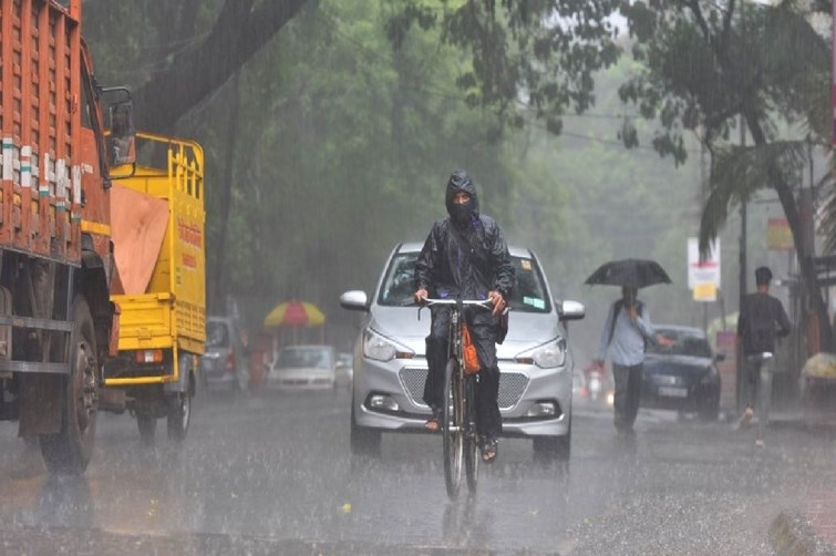  Effect of Michong storm in Bihar, light rain increased cold in many districts including Patna