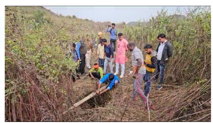 ber torne ke dauran awaidh khante mai gira bacha 