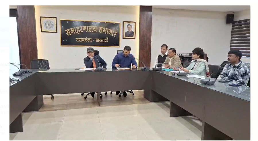 matdata suchi vishesh punrikchhan karyakram ko lekar baithak 