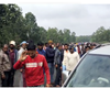 bus aur schooli van mai bhishan takkar 
