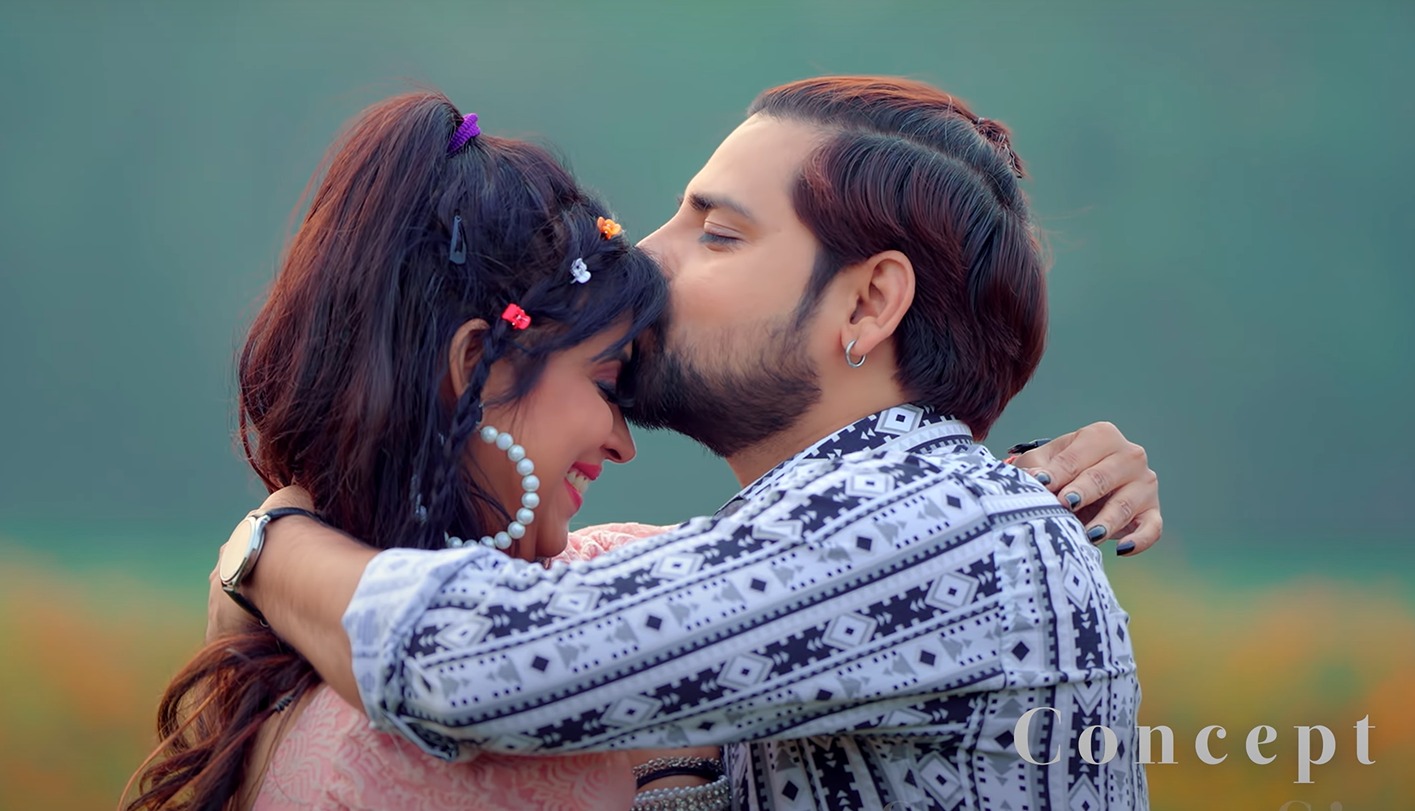 internet par viral hua laddu batle rhi bhojpuri song, gaane se rakesh mishra ne machaya dhamal