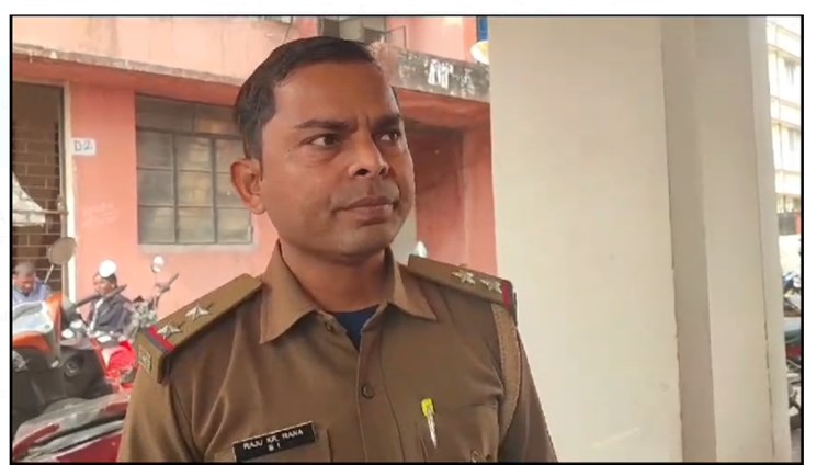 ek shakhsa ne chaku markar ki khudkushi ki koshish 
