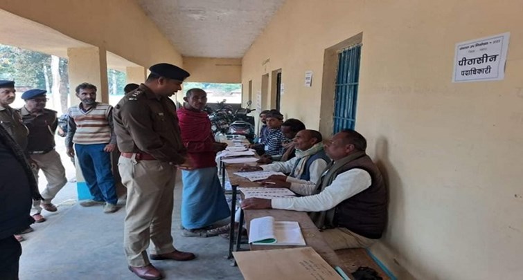 Panchayat by-election concluded peacefully in Nawada