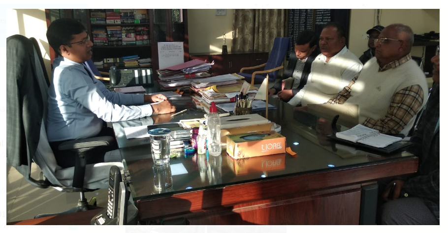 shahar ke saundaryeekaran per jor 