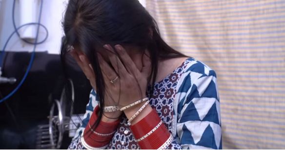 nalanda me 3 bachchon ki maa premi sang farar 