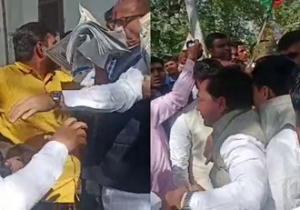 congress leader tried to break hands in hand to hand travel.