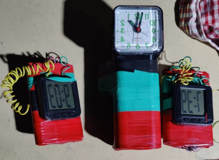 big conspiracy of terrorists failed.three time bombs found in muzaffarpur.