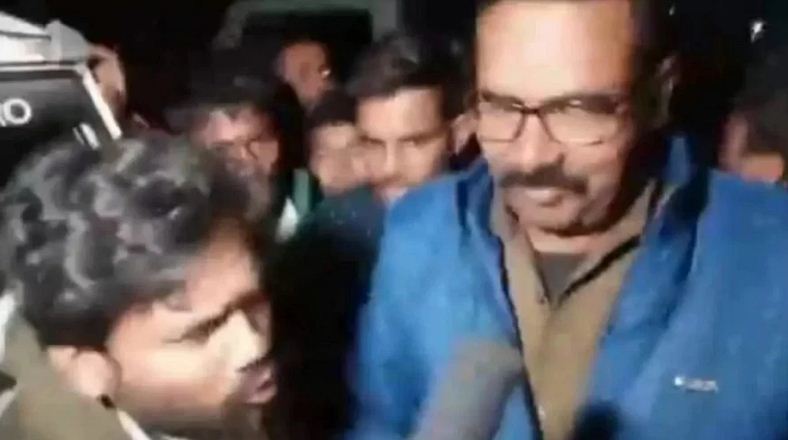 are chod mujhe main hoon DSP