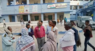 the bus returning from tilak ceremony was hit by a truck.