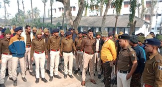 furore caused by the death of utpad police who went to catch liquor smuggler