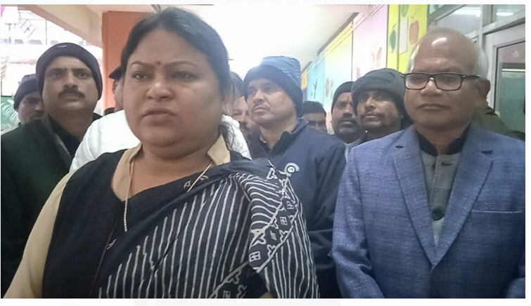 apradhiyo ka aatank 