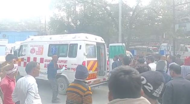 siwan me bheeshan sadak hadsa 