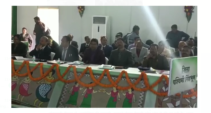 prashasnik taiyariyan puri  