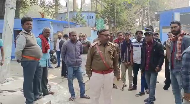 murder of child who came out of the house to eat food in begusarai.