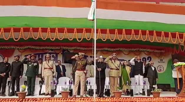 darbhanga me fahra ulta jhanda 