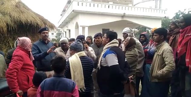 gopalganj me cricket ke dauraan bawal 