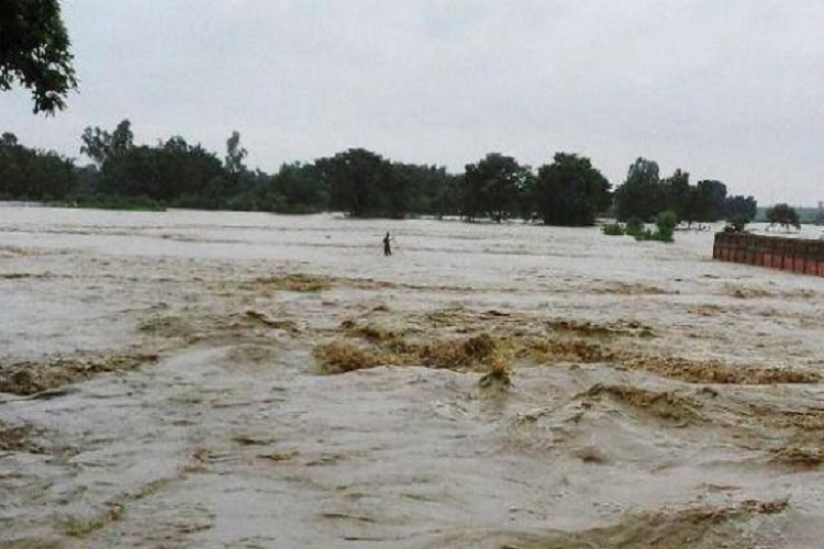 Fear of flood started haunting Bihar